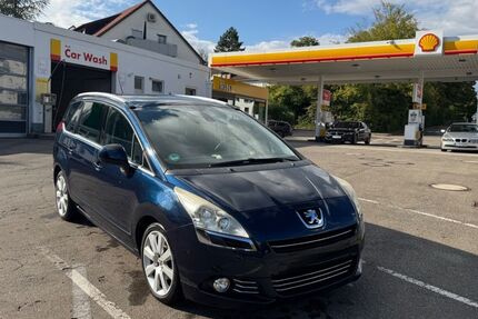 Peugeot 5008 211.500 km 5.000 &euro; Stuttgart 70567