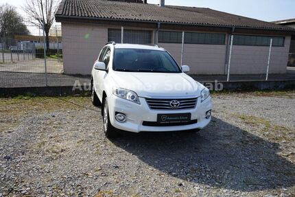 Toyota RAV 4 181.642 km 12.890 &euro; Rielingshausen 71672