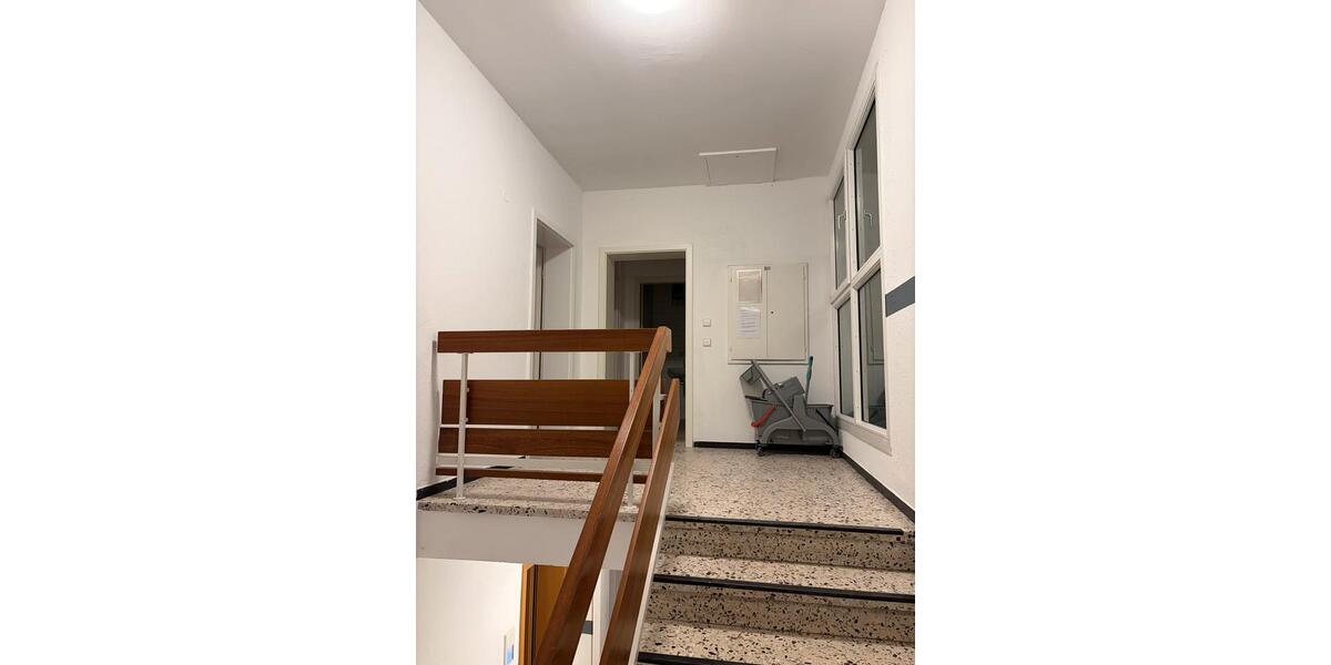 Etagenwohnung Stuttgart Feuerbach - 1 Zimmer, 32 m&sup2;, 850&euro; | Angebot:24775285