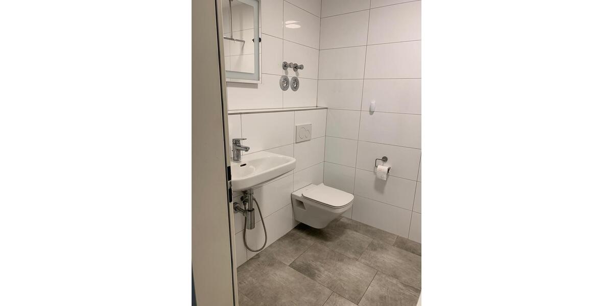 Etagenwohnung Waiblingen Beinstein - 3 Zimmer, 100 m&sup2;, 1.100&euro; | Angebot:27600640