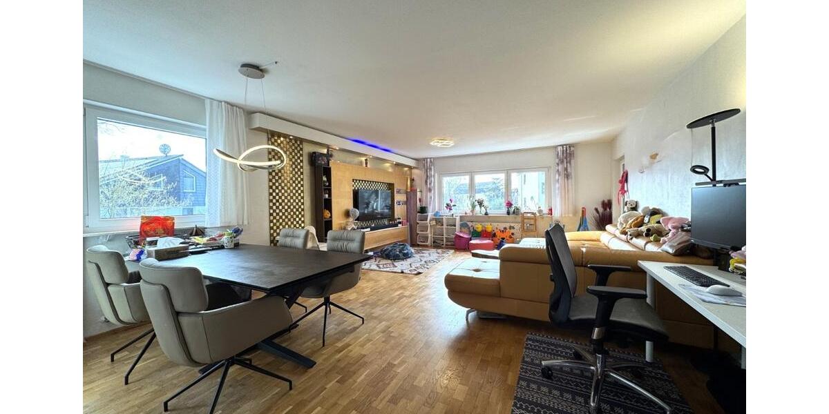 Etagenwohnung Leonberg - 3.5 Zimmer, 91 m&sup2;, 1.250&euro; | Angebot:25974630