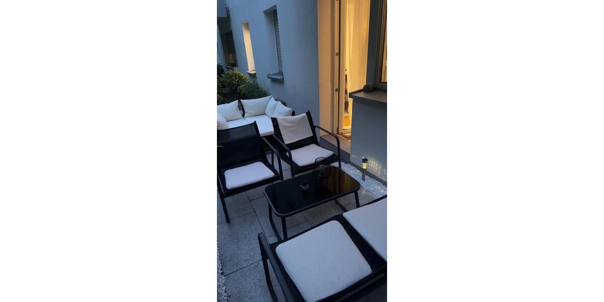 Etagenwohnung Stuttgart Degerloch - 1 Zimmer, 33 m&sup2;, 850&euro; | Angebot:25305334