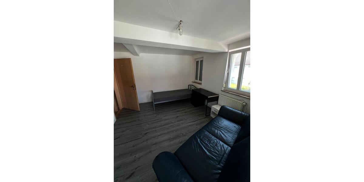 Etagenwohnung Marbach am Neckar - 3 Zimmer, 48 m&sup2;, 490&euro; | Angebot:25983392