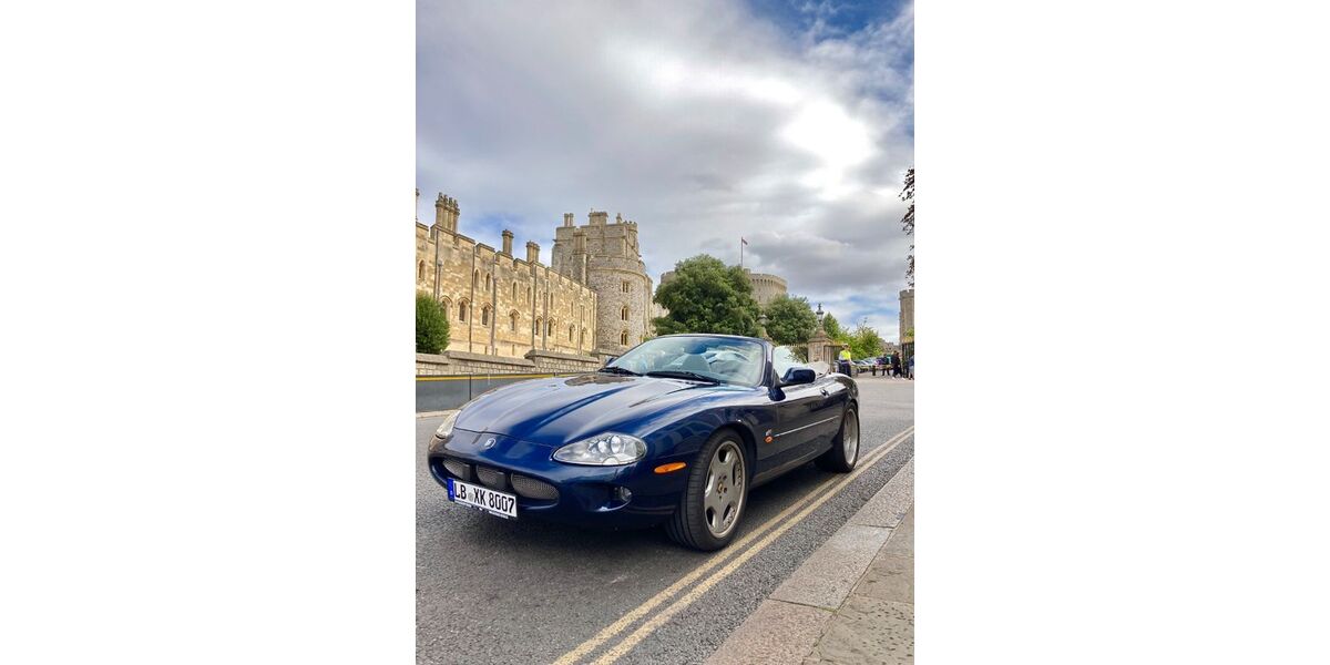 Jaguar XK8 129.500 km 24.900 &euro; Oberstenfeld 71720