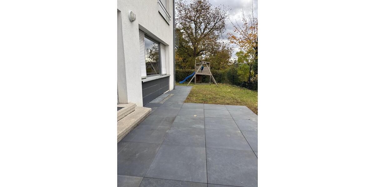 Erdgeschoßwohnung Waiblingen Beinstein - 3 Zimmer, 120 m&sup2;, 1.400&euro; | Angebot:23328811