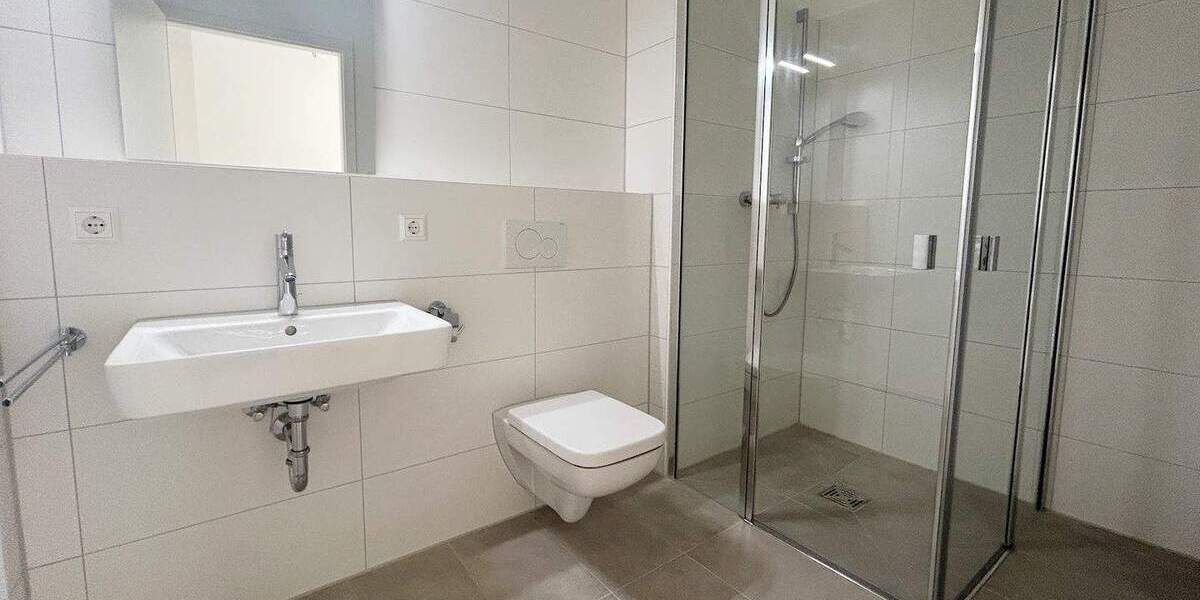 Etagenwohnung Stuttgart Untertürkheim - 4 Zimmer, 104 m&sup2;, 1.690&euro; | Angebot:25677103