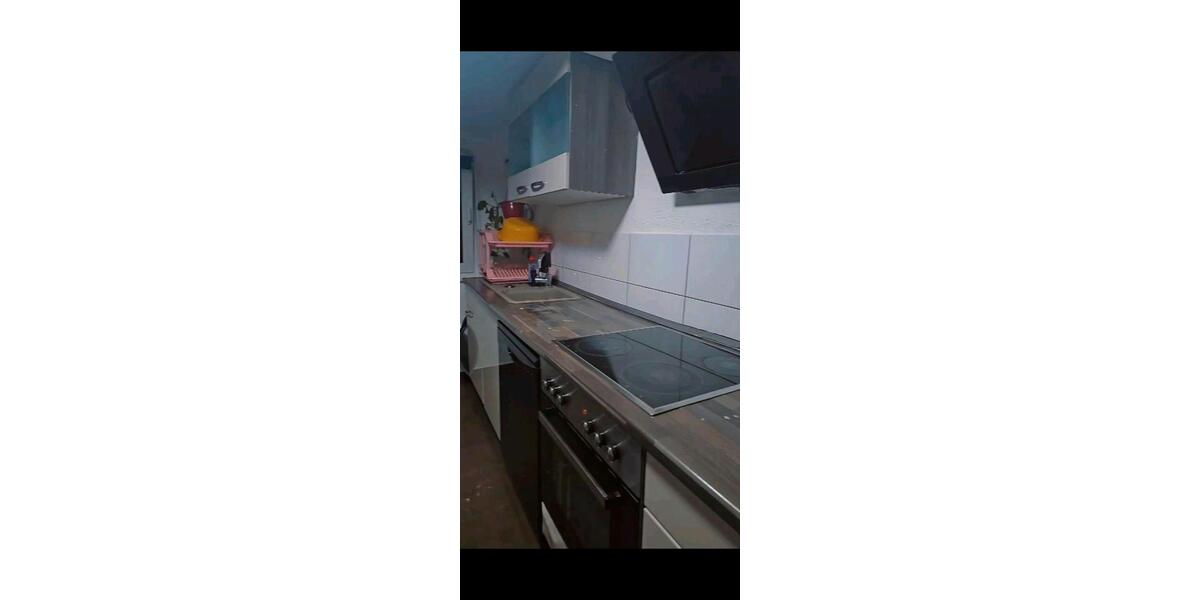 Etagenwohnung Remseck am Neckar - 4.5 Zimmer, 110 m&sup2;, 1.000&euro; | Angebot:25085440