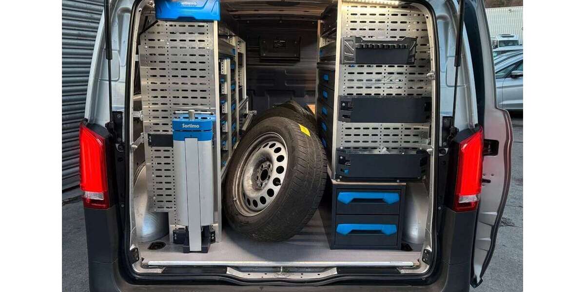 Mercedes-Benz Vito 111.968 km 24.900 &euro; Sindelfingen 71065