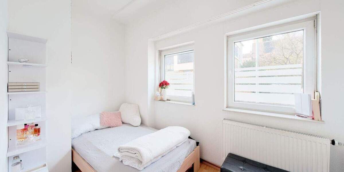 Etagenwohnung Stuttgart Degerloch - 3 Zimmer, 65 m&sup2;, 290.000&euro; | Angebot:25696182