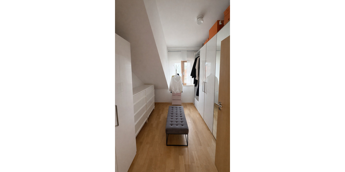 Etagenwohnung Filderstadt Bonlanden - 4 Zimmer, 95 m&sup2;, 1.200&euro; | Angebot:25694267