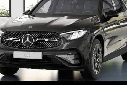 Mercedes-Benz GLC 200 9.900 km 57.590 &euro; Stuttgart 70372