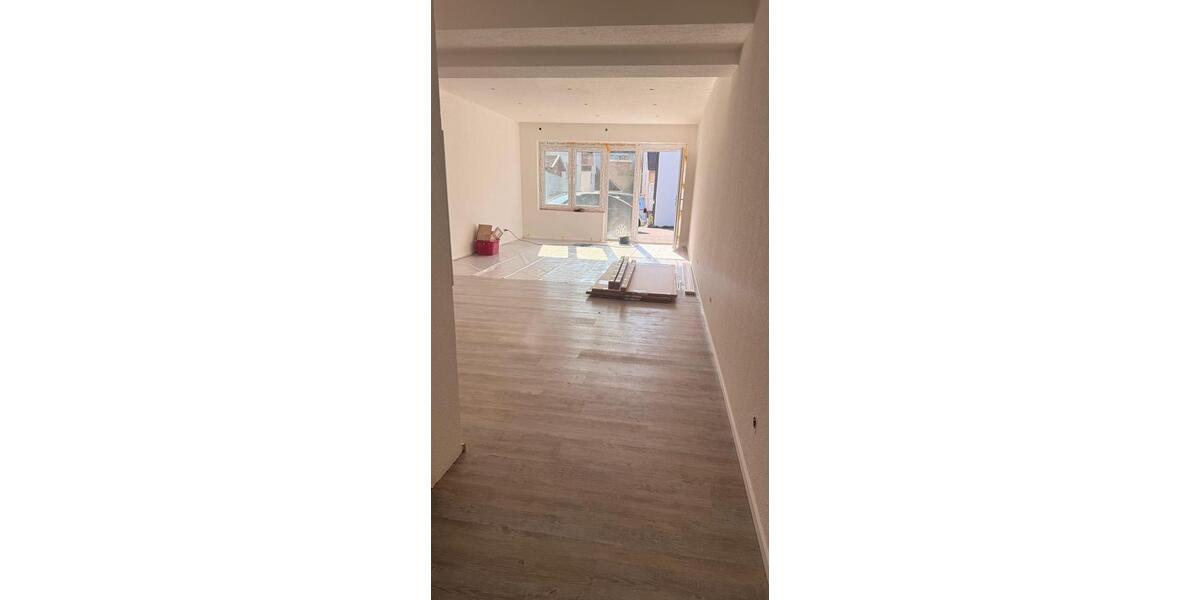 Erdgeschoßwohnung Gerlingen - 1 Zimmer, 48 m&sup2;, 1.050&euro; | Angebot:25422851