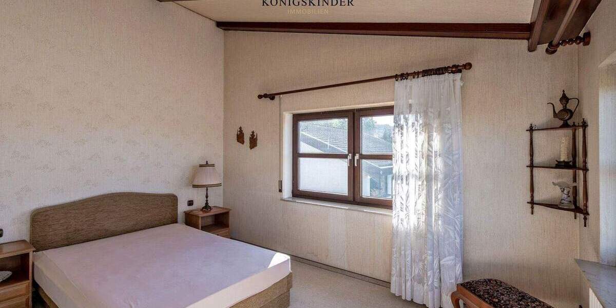 Einfamilienhaus Schorndorf - 7 Zimmer, 240 m&sup2;, 980.000&euro; | Angebot:25731507