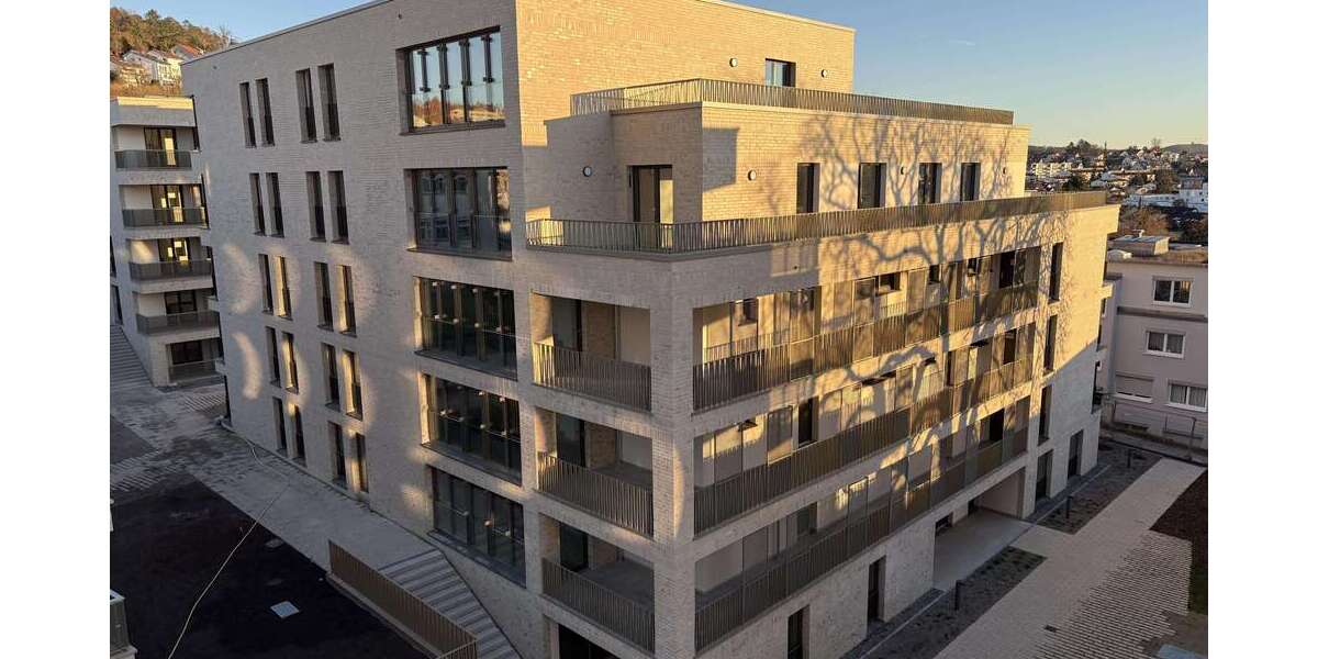 Etagenwohnung Leonberg - 3 Zimmer, 83 m&sup2;, 1.551&euro; | Angebot:25193776