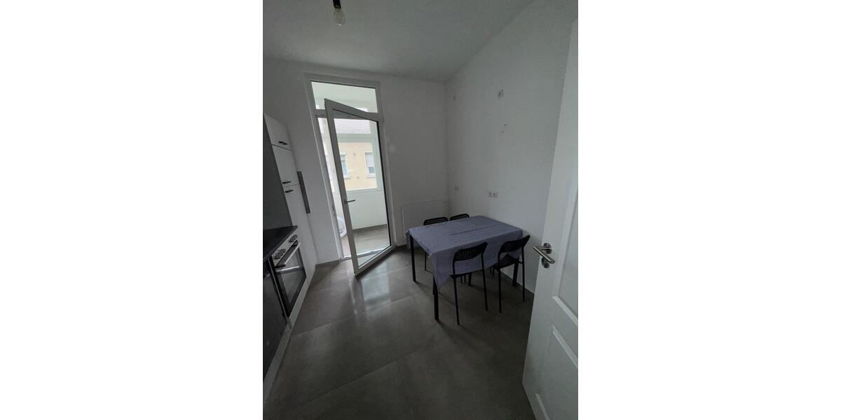 Etagenwohnung Stuttgart Bad Cannstatt - 3 Zimmer, 73 m&sup2;, 1.270&euro; | Angebot:25721143