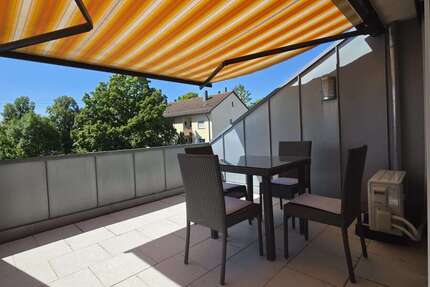 Wohnung Ludwigsburg - 2.5 Zimmer, 56 m&sup2;, 1.250&euro; | Angebot:27337344