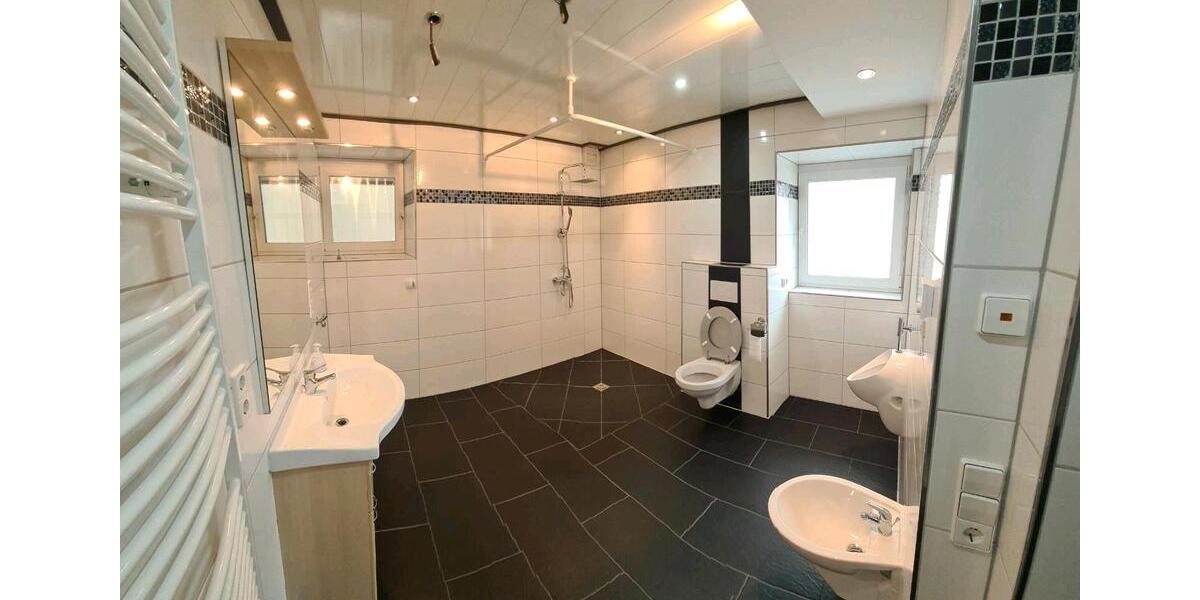 Erdgeschoßwohnung Stuttgart Luginsland - 2 Zimmer, 1.120&euro; | Angebot:19745056