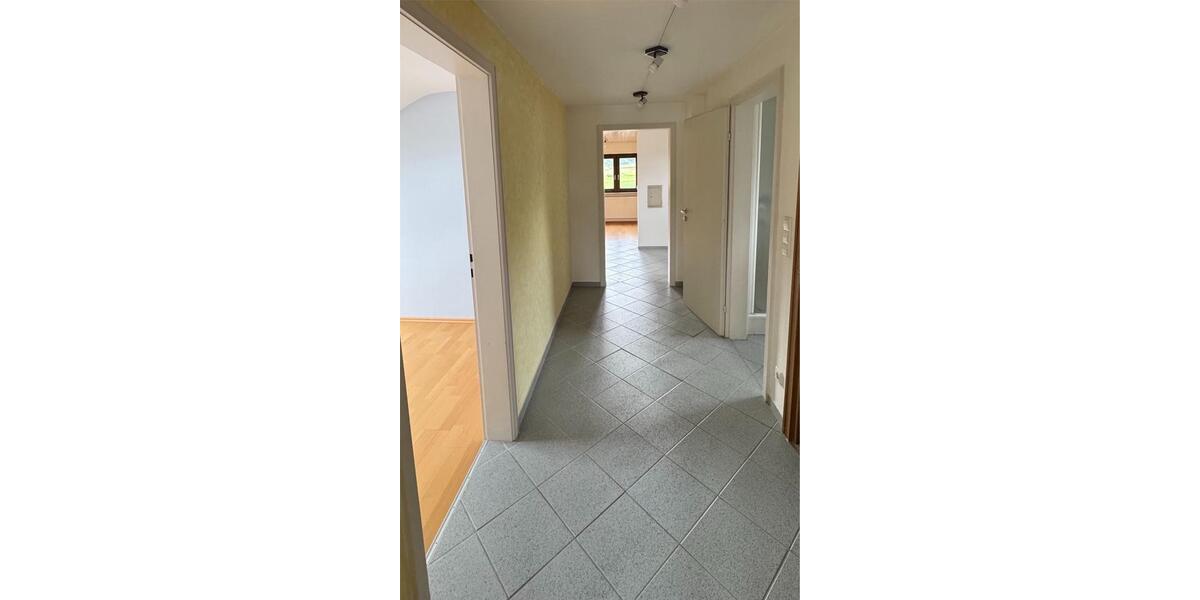 Einfamilienhaus Allmersbach im Tal - 10 Zimmer, 198 m&sup2;, 650.000&euro; | Angebot:26048203