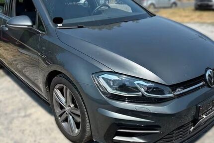 VW Golf 163.000 km 13.999 &euro; Ditzingen 71254