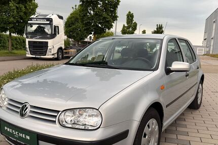 VW Golf 62.712 km 5.476 &euro; Göppingen 73037