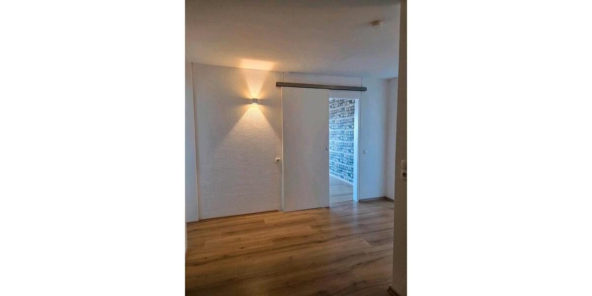 Etagenwohnung Oberstenfeld - 3 Zimmer, 78 m&sup2;, 1.280&euro; | Angebot:25723243
