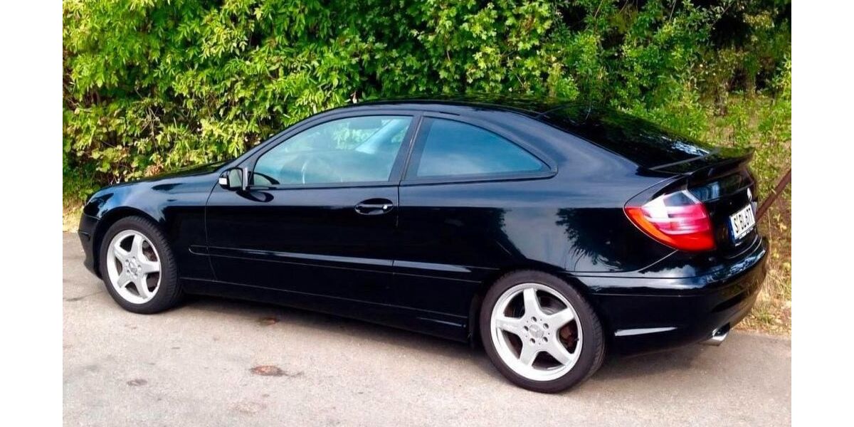 Mercedes-Benz CL 230 194.215 km 4.999 &euro; Stuttgart 70327