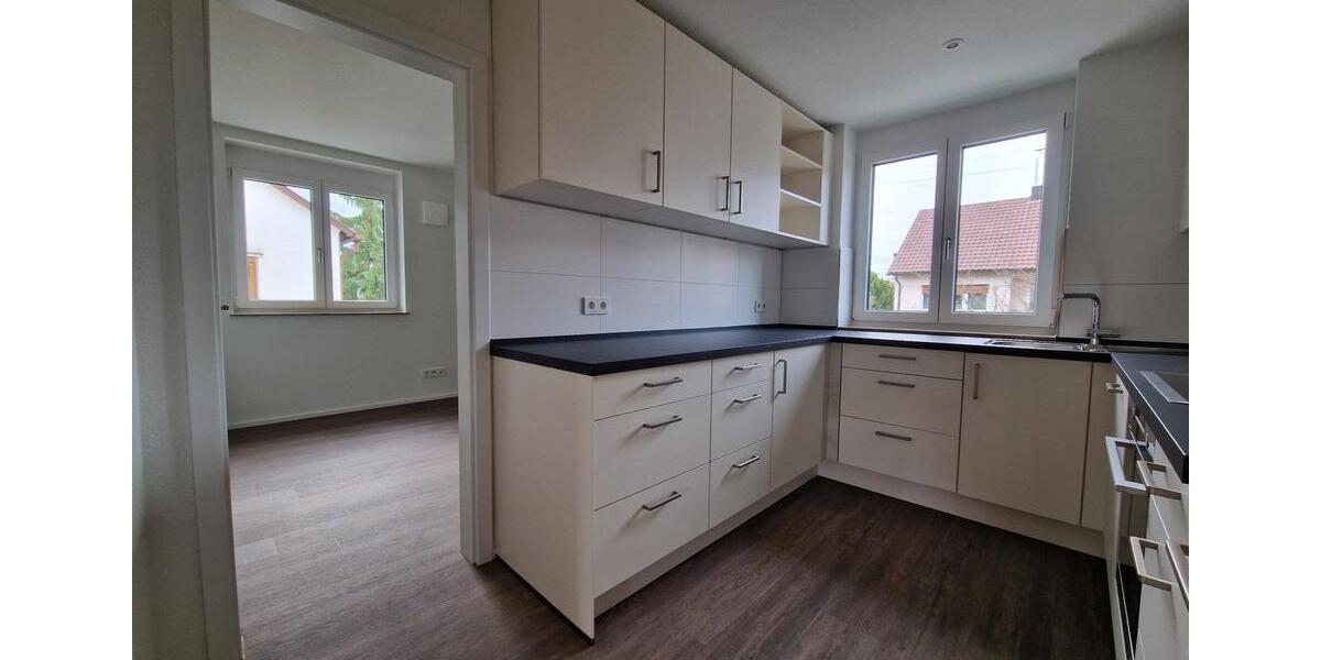 Etagenwohnung Filderstadt - 4.5 Zimmer, 103 m&sup2;, 1.640&euro; | Angebot:25972437