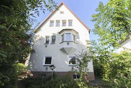 Haus Stuttgart Botnang - 9 Zimmer, 204 m&sup2;, 980.000&euro; | Angebot:27236513