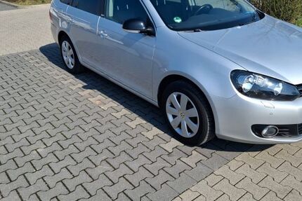 VW Golf 125.600 km 5.200 &euro; Stuttgart 70435