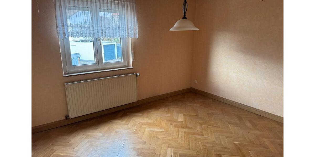 Etagenwohnung Winterbach - 3 Zimmer, 80 m&sup2;, 1.000&euro; | Angebot:25917340