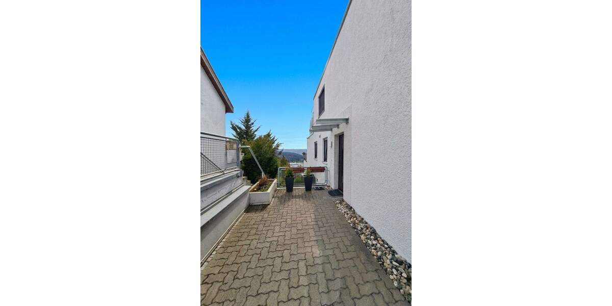 Etagenwohnung Leonberg Ramtel - 4 Zimmer, 104 m&sup2;, 510.000&euro; | Angebot:25879164