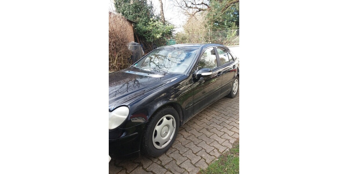 Mercedes-Benz C 180 200.000 km 1.999 &euro; Besigheim 74354