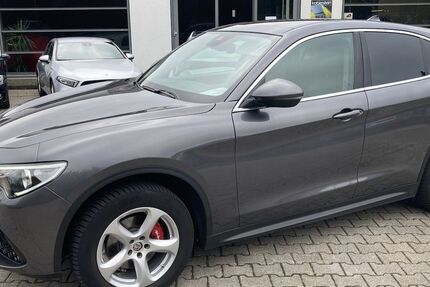 Alfa Romeo Stelvio 142.000 km 17.777 &euro; Schorndorf bei Stuttgart 73614