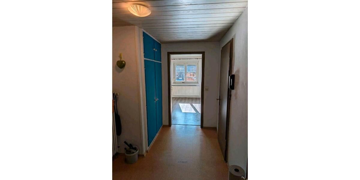 Dachgeschoßwohnung Eberdingen - 3.5 Zimmer, 64 m&sup2;, 640&euro; | Angebot:25993654
