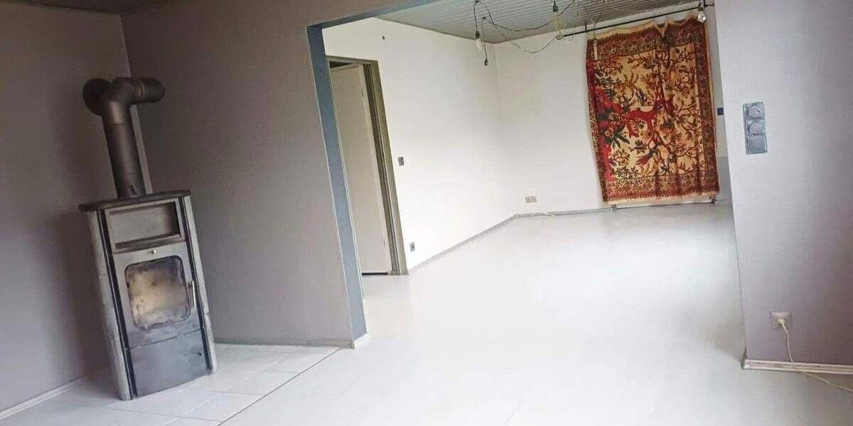 Doppelhaushälfte Stuttgart Weilimdorf - 8 Zimmer, 177 m&sup2;, 598.000&euro; | Angebot:25724263