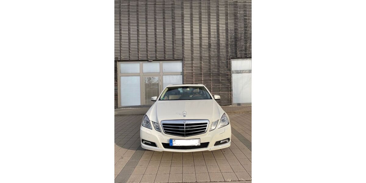Mercedes-Benz E 350 262.412 km 9.900 &euro; Waiblingen 71332