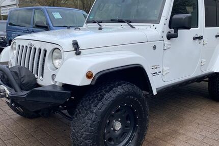 Jeep Wrangler 61.500 km 47.990 &euro; Winterbach bei Stuttgart 73650