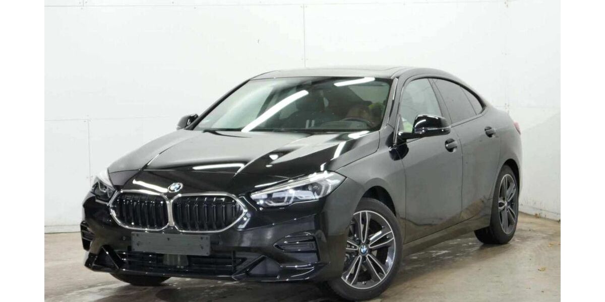 BMW 218 Gran Coupé 14.400 km 25.890 &euro; Böblingen 71032