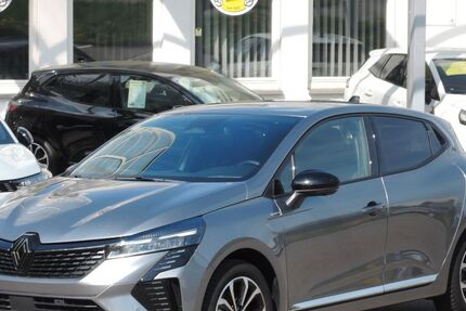 Renault Clio 11.325 km 20.980 &euro; Fellbach-Schmiden (bei Stuttgart) 70736