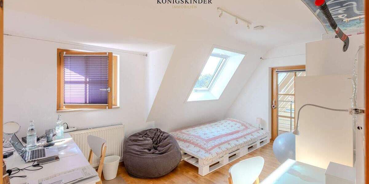 Einfamilienhaus Ditzingen Heimerdingen - 5 Zimmer, 270 m&sup2;, 999.000&euro; | Angebot:25683090