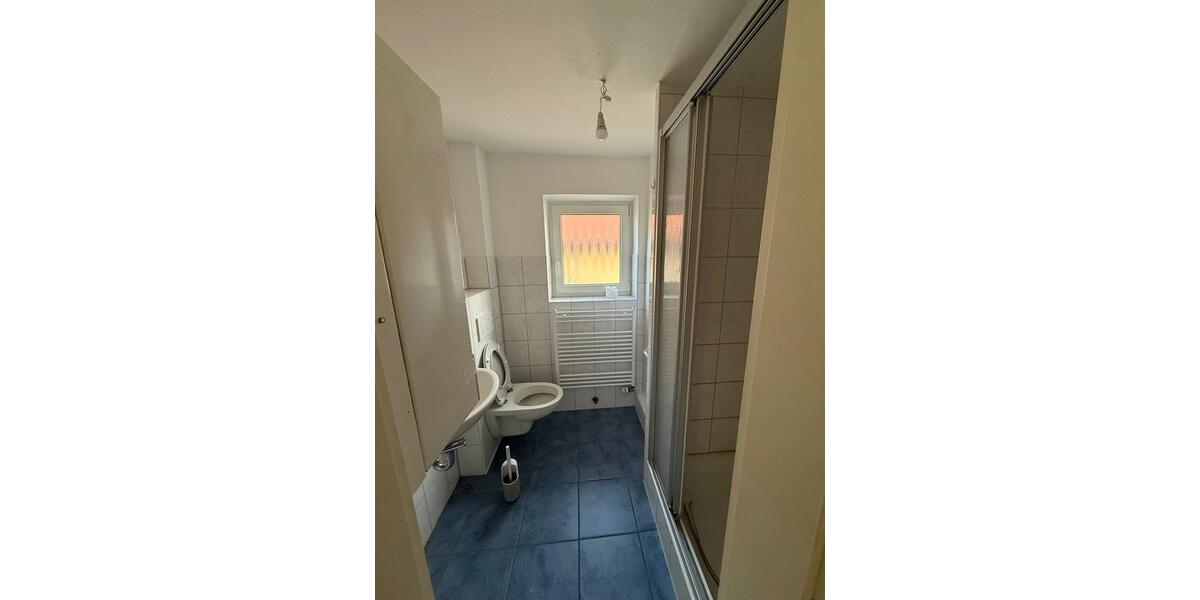 Dachgeschoßwohnung Stuttgart Bad Cannstatt - 2 Zimmer, 42 m&sup2;, 775&euro; | Angebot:25510132