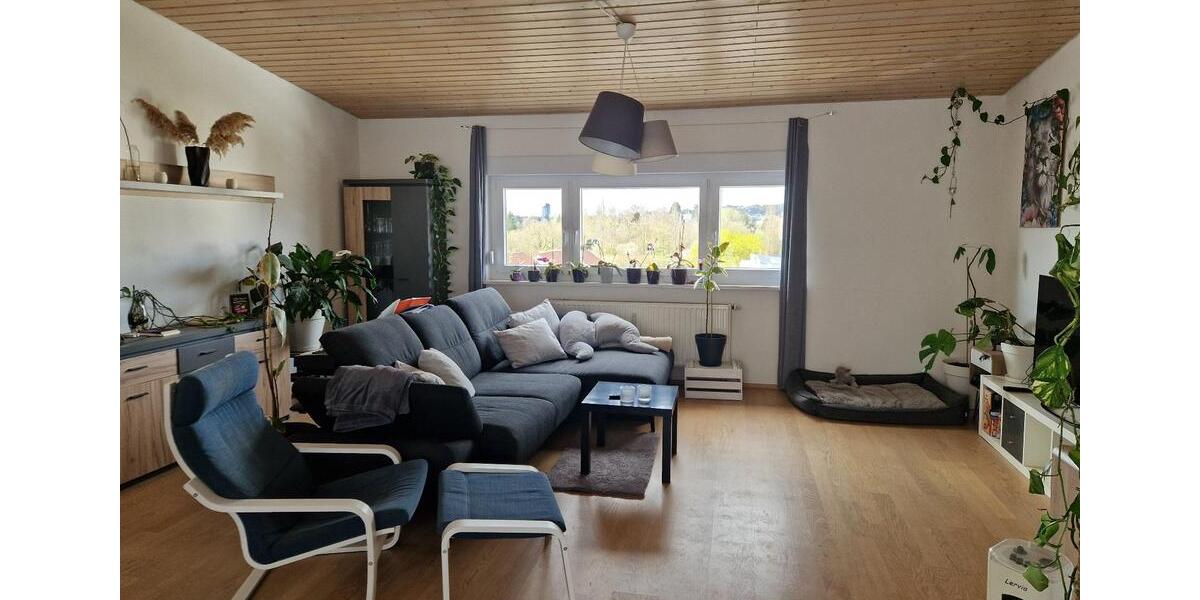 Dachgeschoßwohnung Kornwestheim - 5.5 Zimmer, 105 m&sup2;, 1.565&euro; | Angebot:25903883