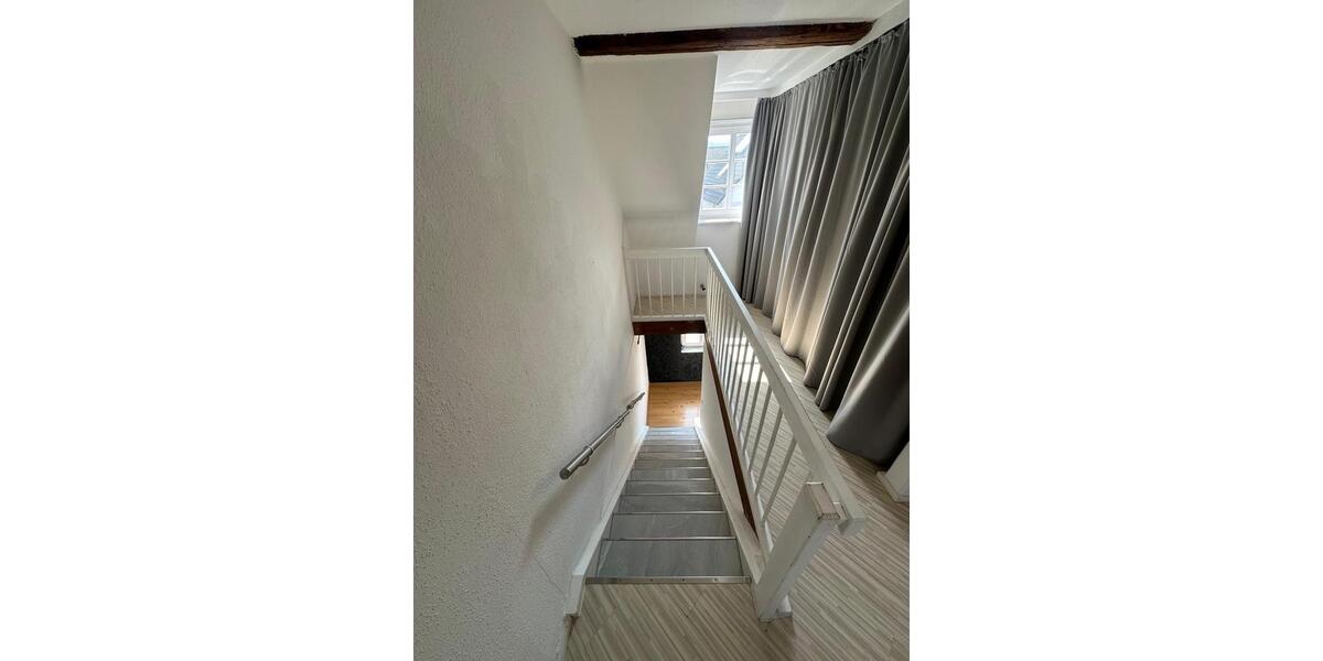 Einfamilienhaus Backnang - 3 Zimmer, 100 m&sup2;, 1.600&euro; | Angebot:26603228