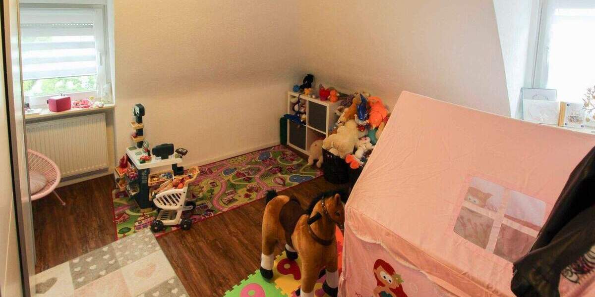 Einfamilienhaus Stuttgart Feuerbach - 3 Zimmer, 299.000&euro; | Angebot:25850630