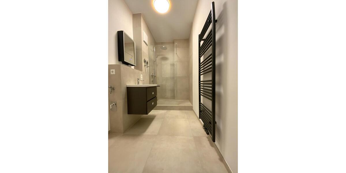 Etagenwohnung Stuttgart Lehen - 3 Zimmer, 88 m&sup2;, 2.100&euro; | Angebot:23228793