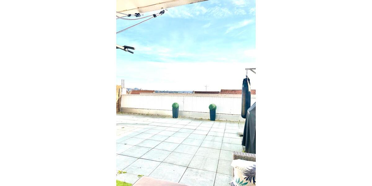 Terrassenwohnung Sindelfingen - 3 Zimmer, 84 m&sup2;, 240.000&euro; | Angebot:26109311