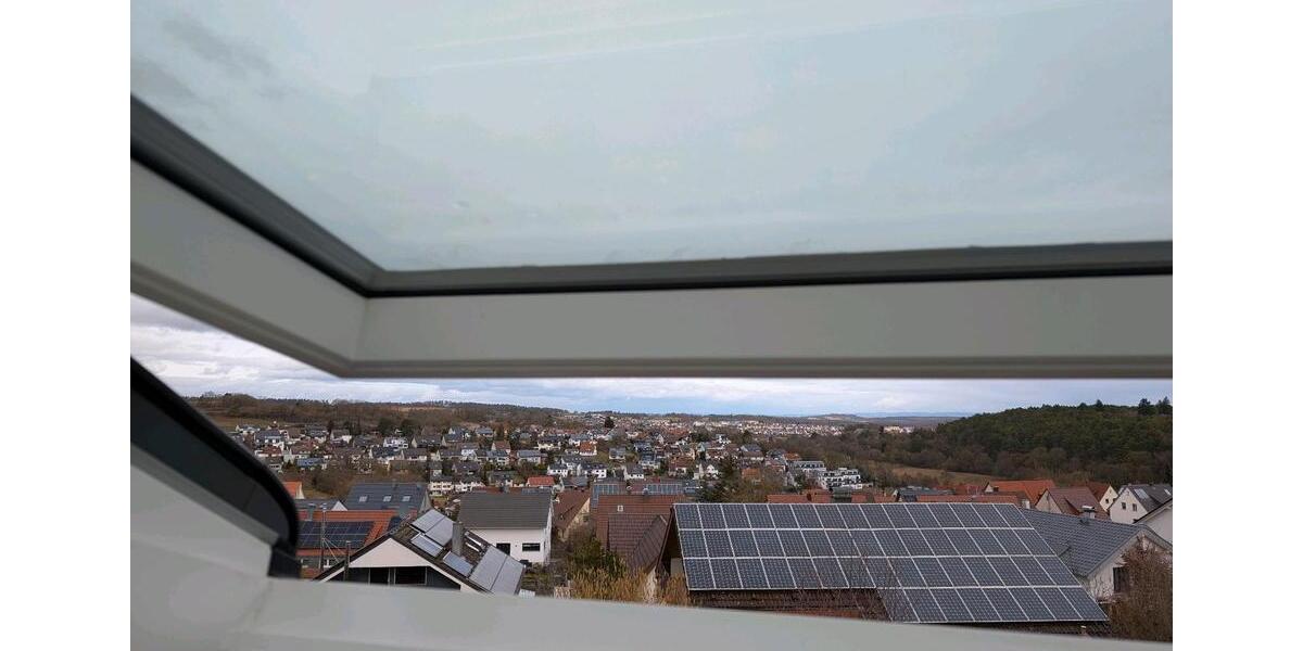 Dachgeschoßwohnung Weissach - 5.5 Zimmer, 104 m&sup2;, 445.000&euro; | Angebot:25044567