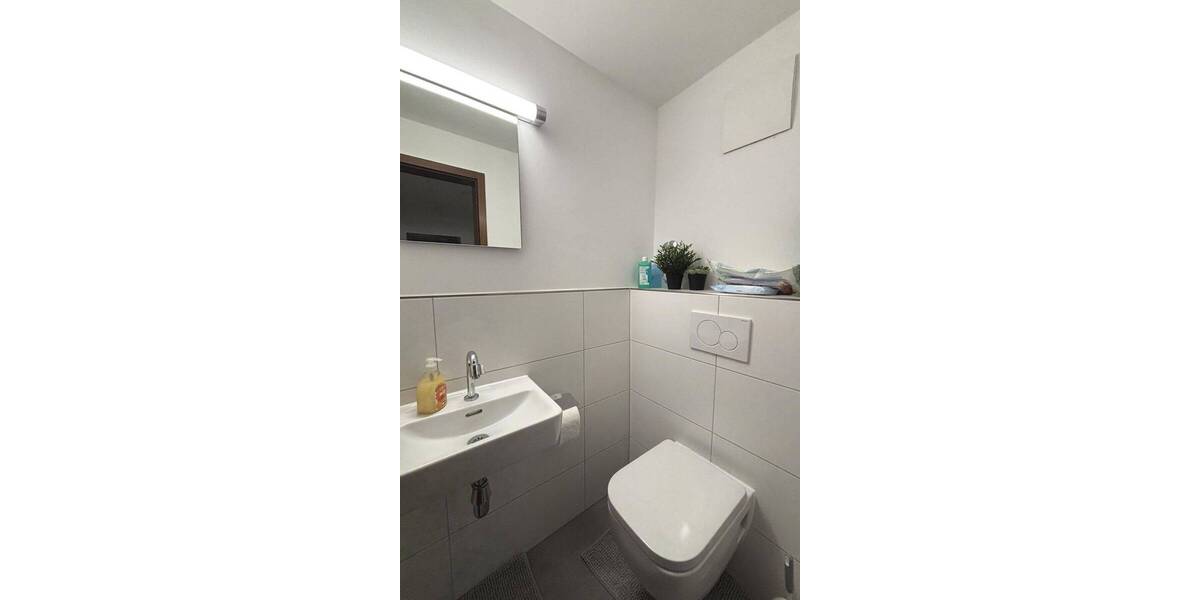 Etagenwohnung Stuttgart Zuffenhausen - 2 Zimmer, 62 m&sup2;, 225.000&euro; | Angebot:25968549