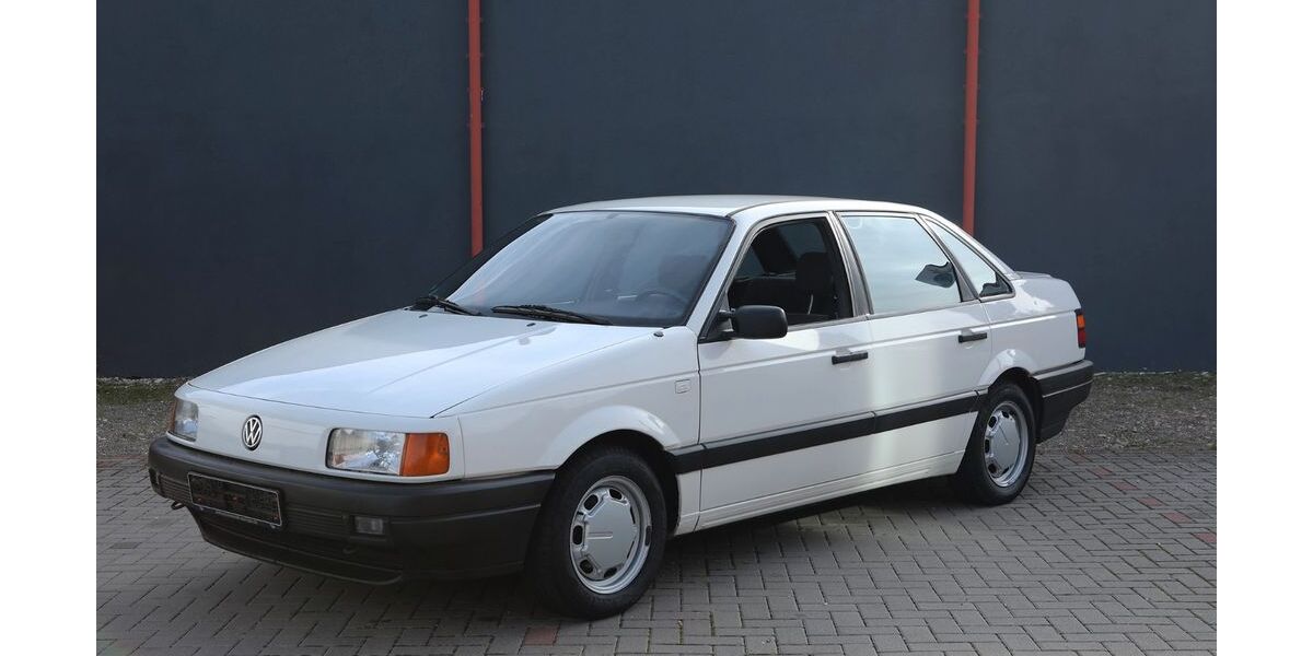 VW Passat 164.662 km 2.900 &euro; ESSLINGEN 73728