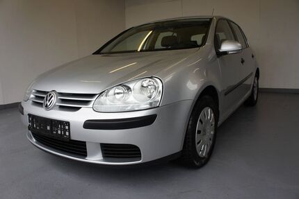 VW Golf 202.000 km 2.900 &euro; Sindelfingen 71065